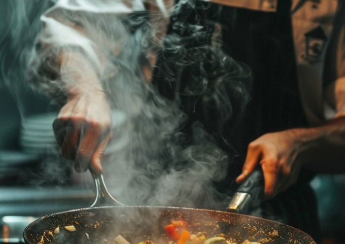 Thai Szakácsot/szakácsnőt keresünk Achauba bejárással