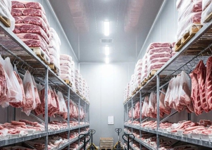 Belgiumba keresünk vágókat és csontozókat