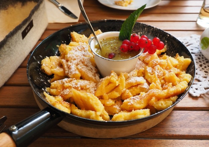 188/1. Konyhai kisegítő munka Németországban Bayerisch Zell